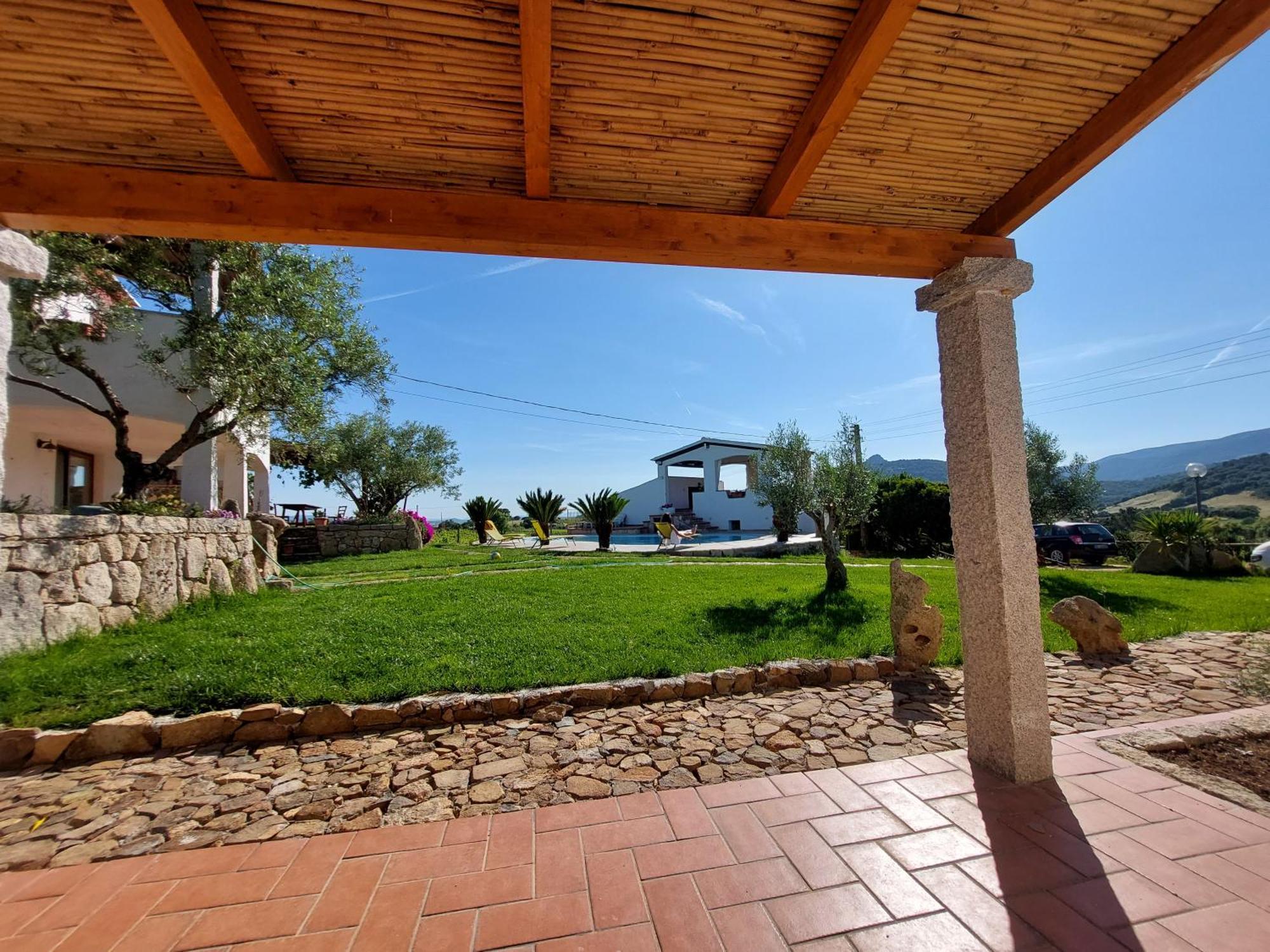 Agriturismo B&B Domo De Resteblas Беркідда Екстер'єр фото